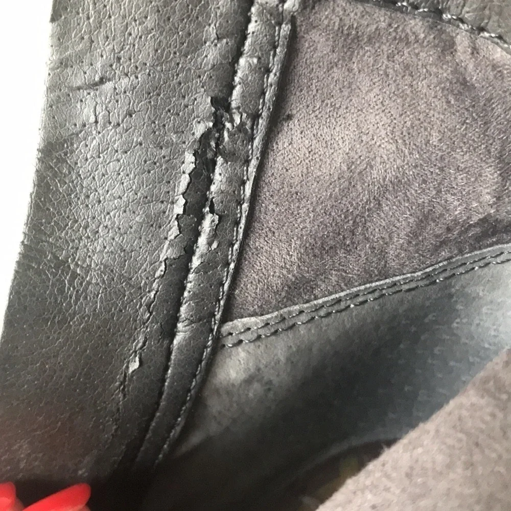 VGUC Sam Edelman Franklin Lug Sole Bootie in Grigio Gray | Size 6.5